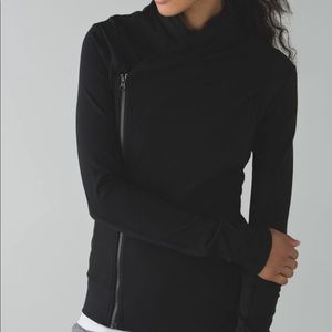 Black and grey stripped Lululemon jacket: size 8